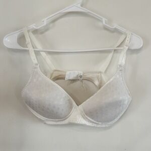 Fruit of the Loom‎ Women's Lightly Padded Wirefree Bra, 36B Style 96238